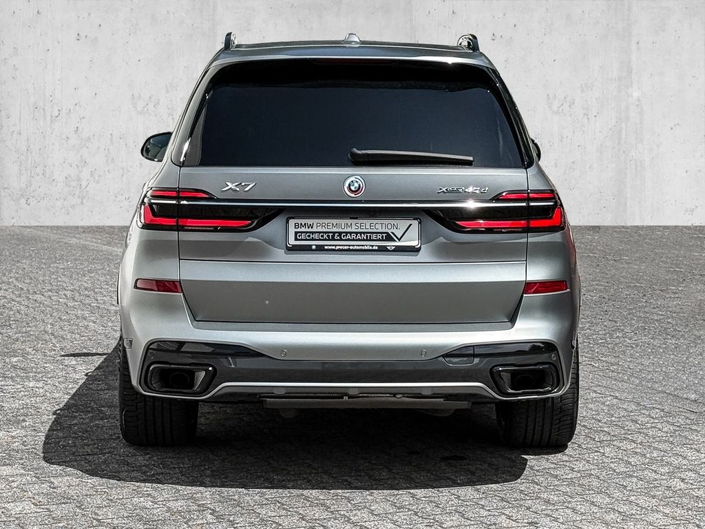 BMW X7 2023 г. Серый, пробег 59829 км