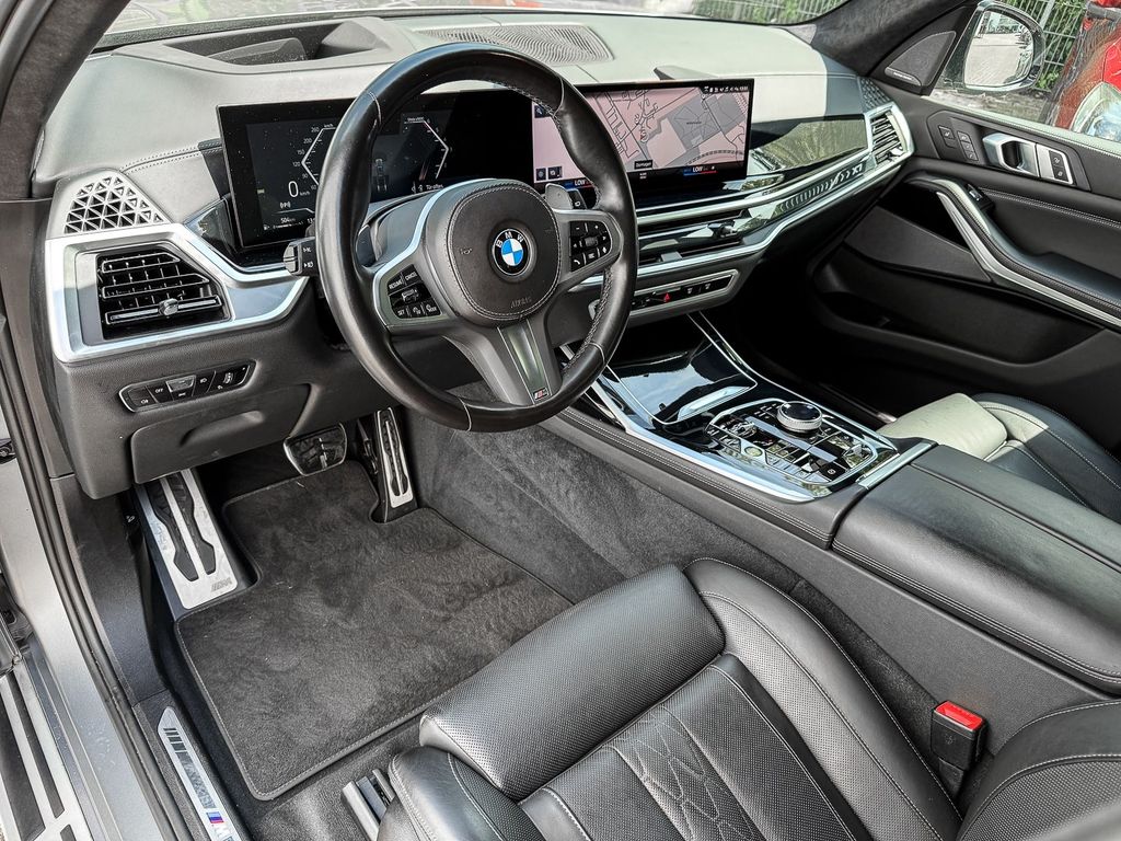 BMW X7 2023 г. Серый, пробег 59829 км