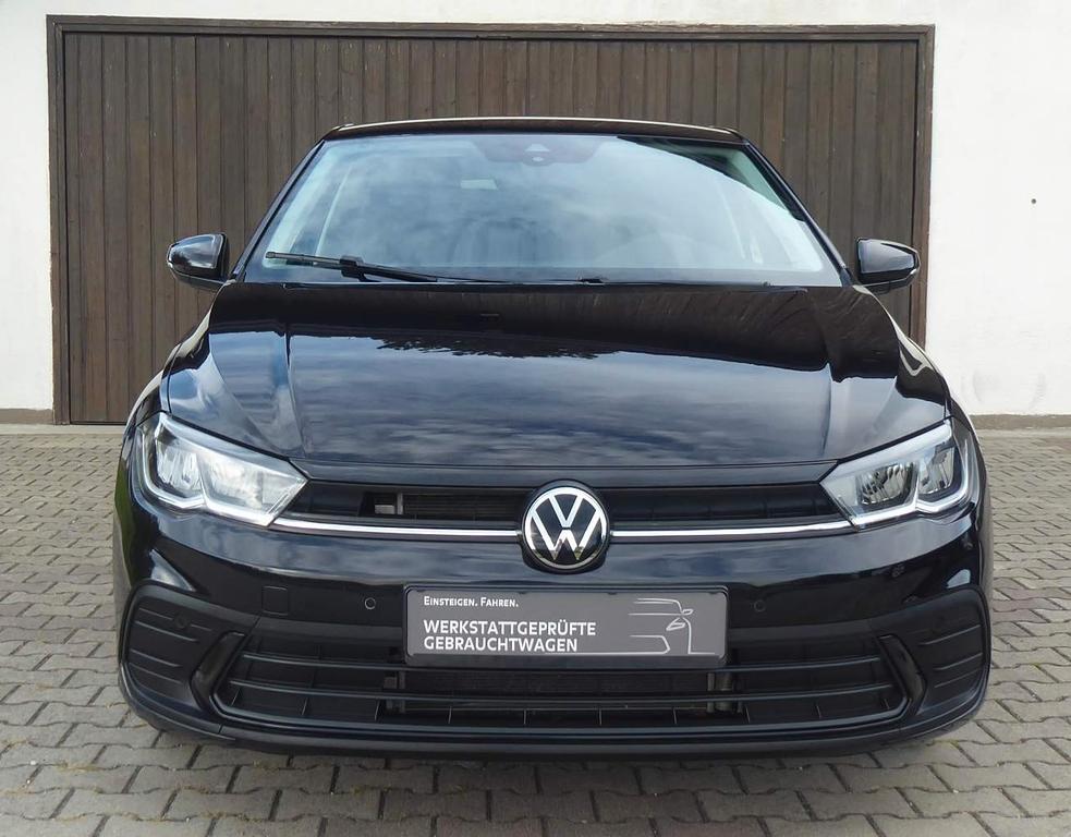 Volkswagen Polo 2023 г. Чёрный, пробег 48420 км