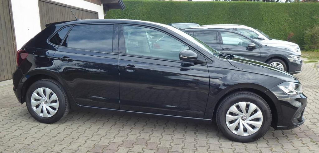 Volkswagen Polo 2023 г. Чёрный, пробег 48420 км