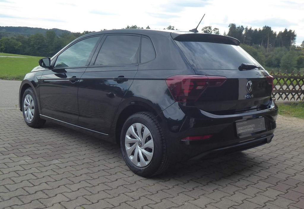 Volkswagen Polo 2023 г. Чёрный, пробег 48420 км