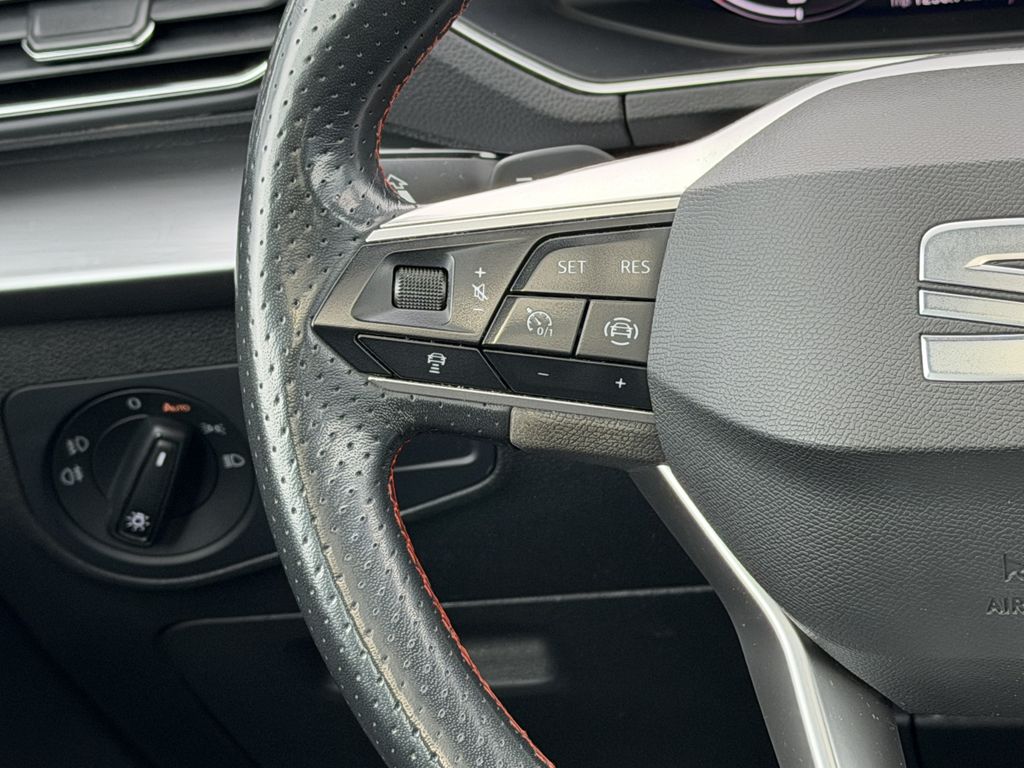 SEAT Tarraco 2022 г. Белый, пробег 59320 км