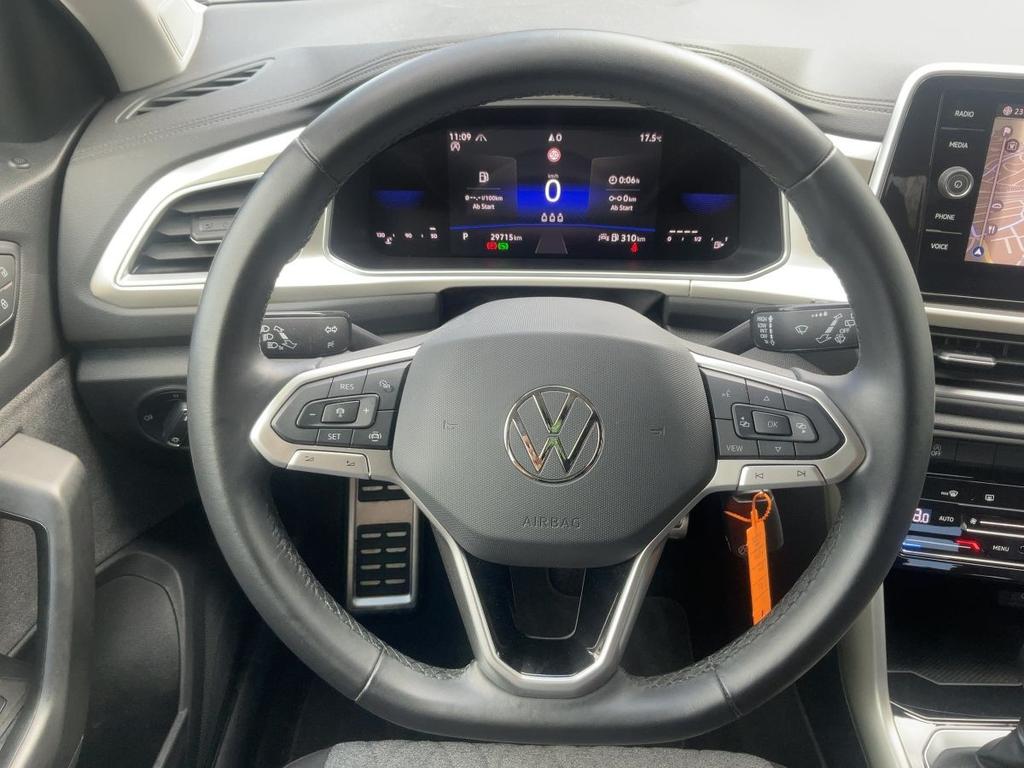 Volkswagen T-Roc 2023 г. Серый, пробег 29714 км