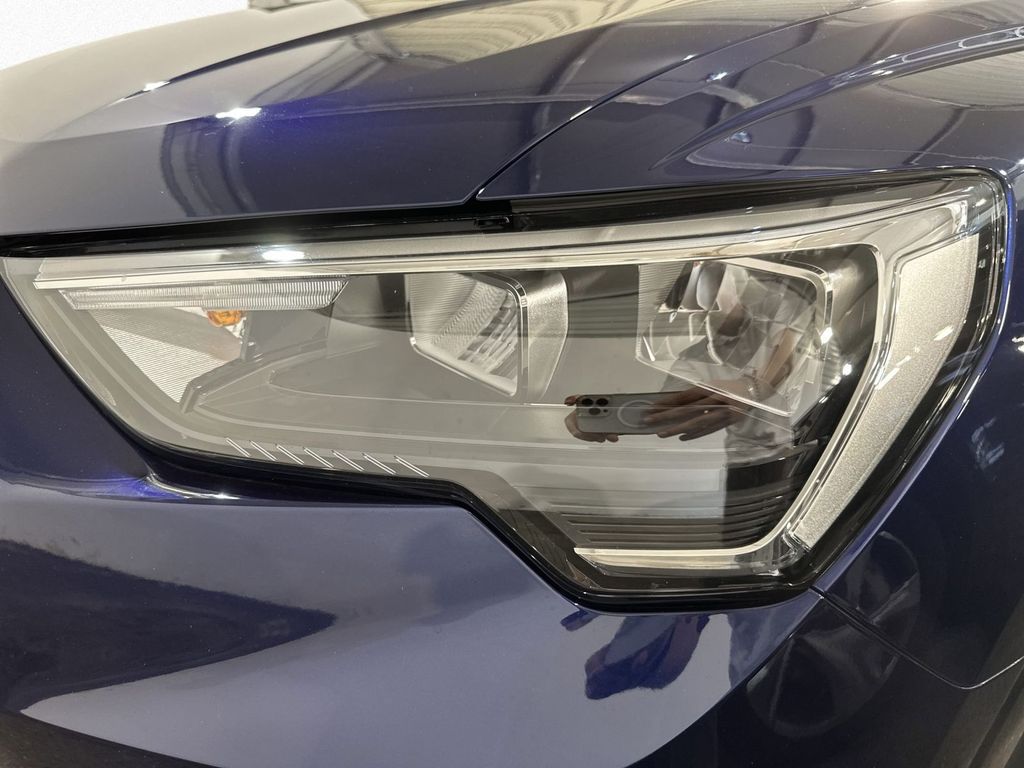 Audi Q3 2022 г. Синий, пробег 54200 км