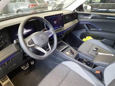Volkswagen Tiguan 2025 г. Чёрный, пробег 21500 км