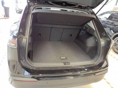 Volkswagen Tiguan 2025 г. Чёрный, пробег 21500 км