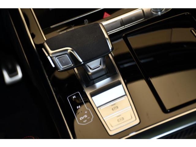 Audi RSQ8 2023 г. Чёрный, пробег 55050 км