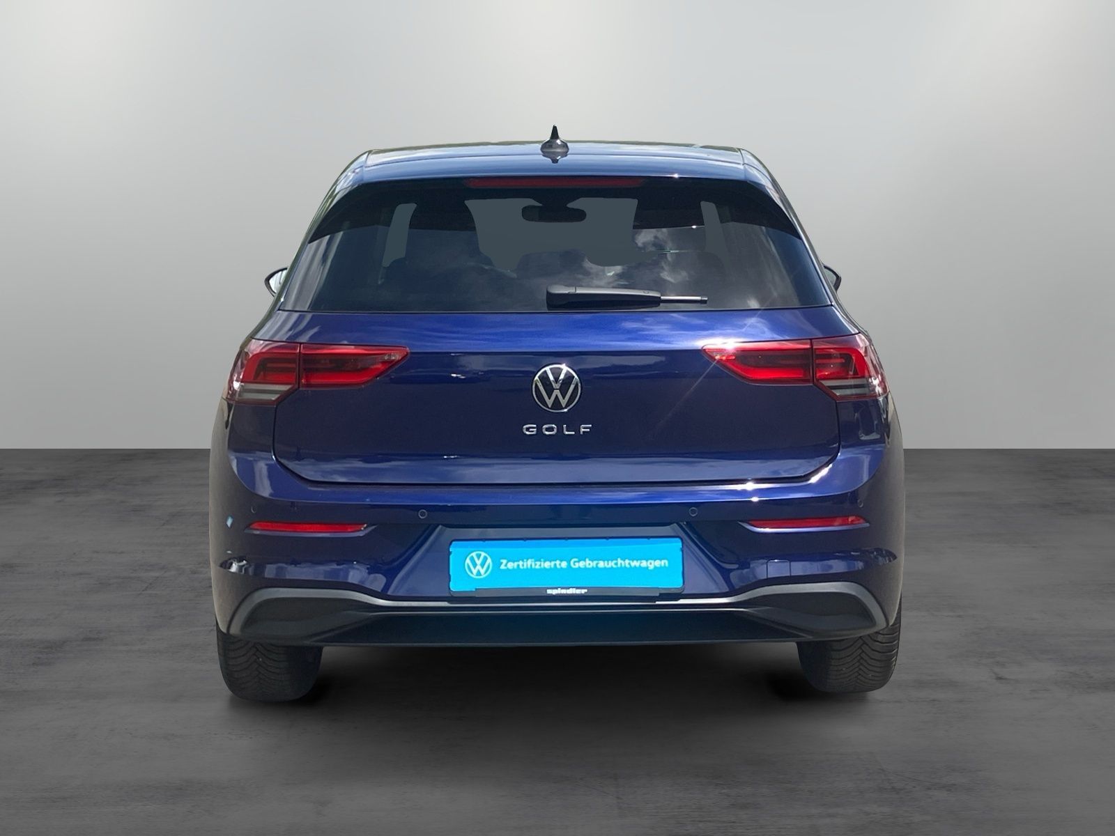 Volkswagen Golf 2023 г. Синий, пробег 58000 км