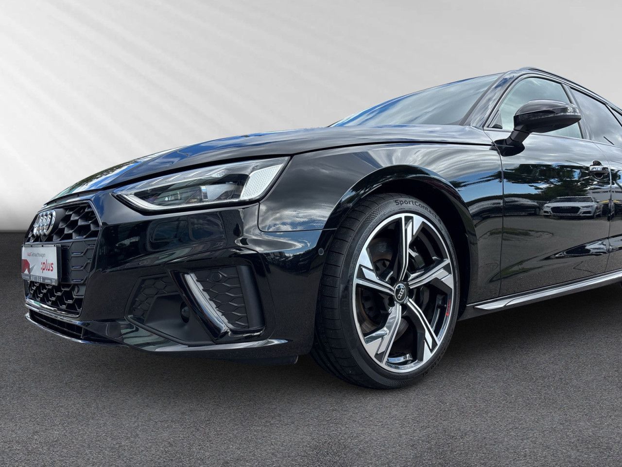 Audi S4 2022 г. Чёрный, пробег 42590 км