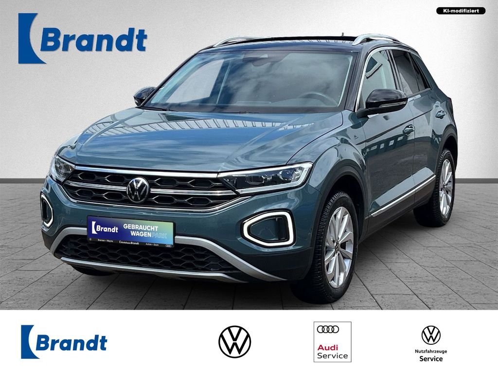 Volkswagen T-Roc 2022 г. Синий, пробег 24200 км