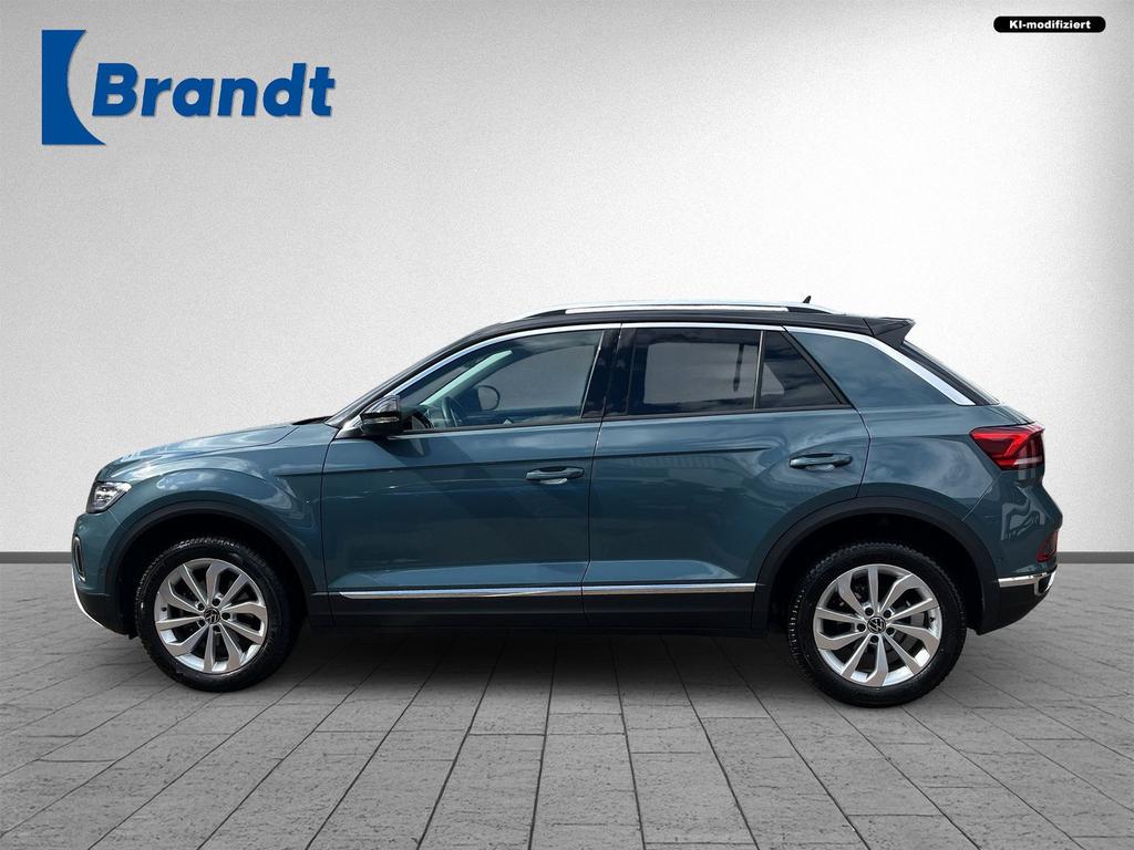 Volkswagen T-Roc 2022 г. Синий, пробег 24200 км