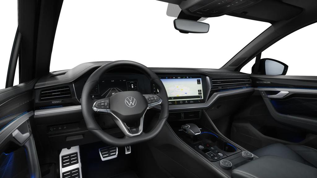 Volkswagen Touareg 2026 г. Серый, пробег 21779 км