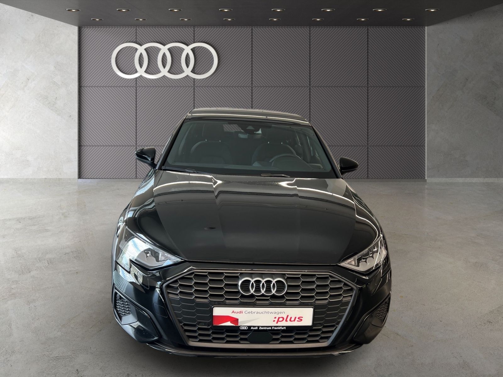 Audi A3 2023 г. Чёрный, пробег 38483 км