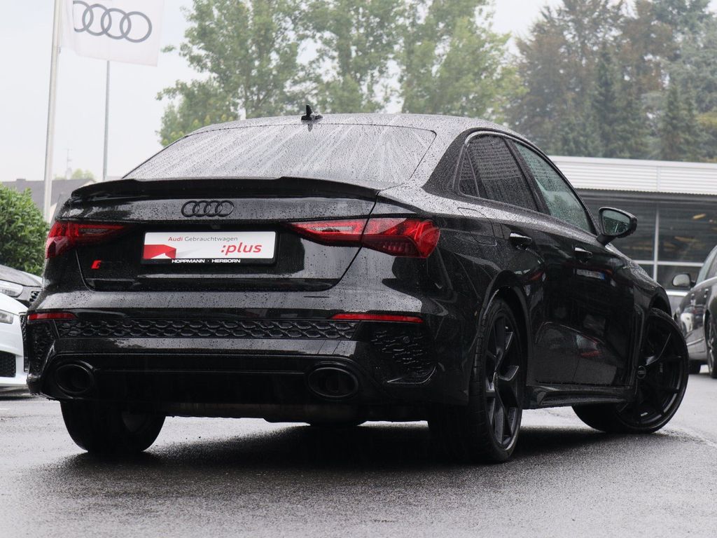 Audi RS3 2022 г. Чёрный, пробег 54051 км