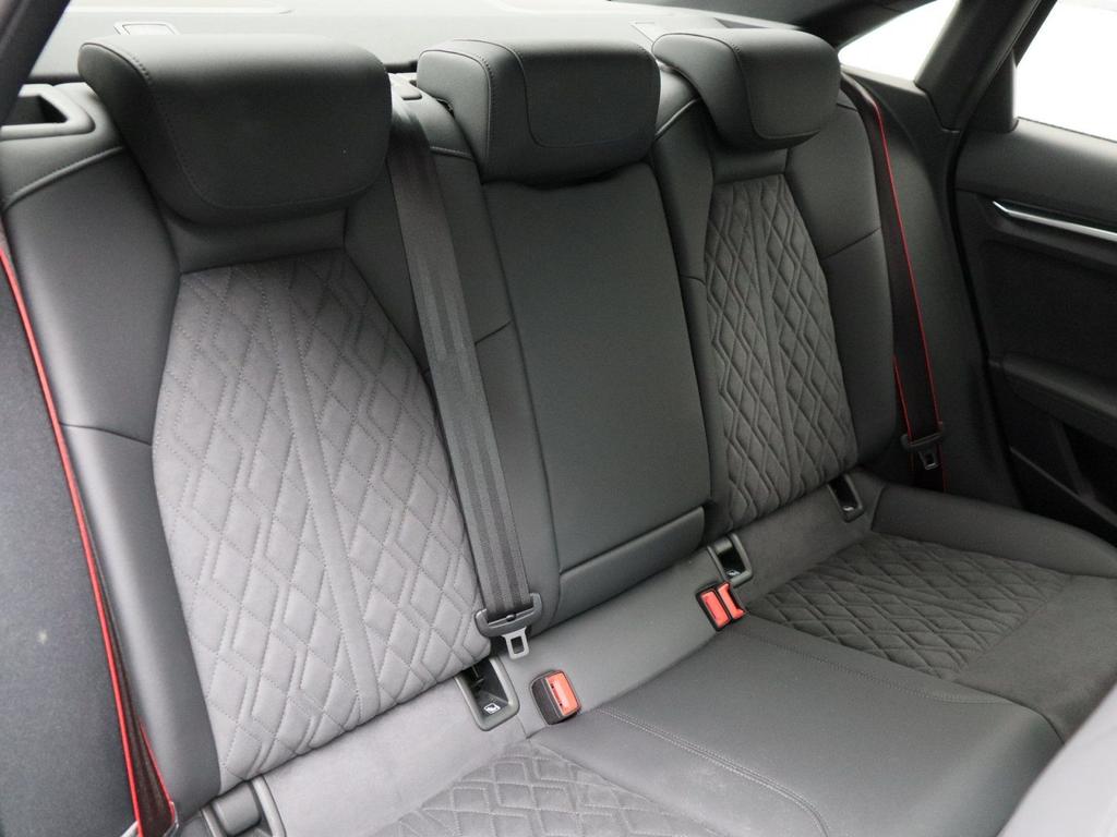 Audi RS3 2022 г. Чёрный, пробег 54051 км