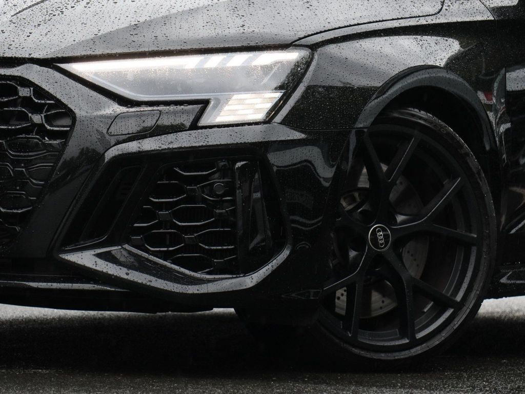 Audi RS3 2022 г. Чёрный, пробег 54051 км