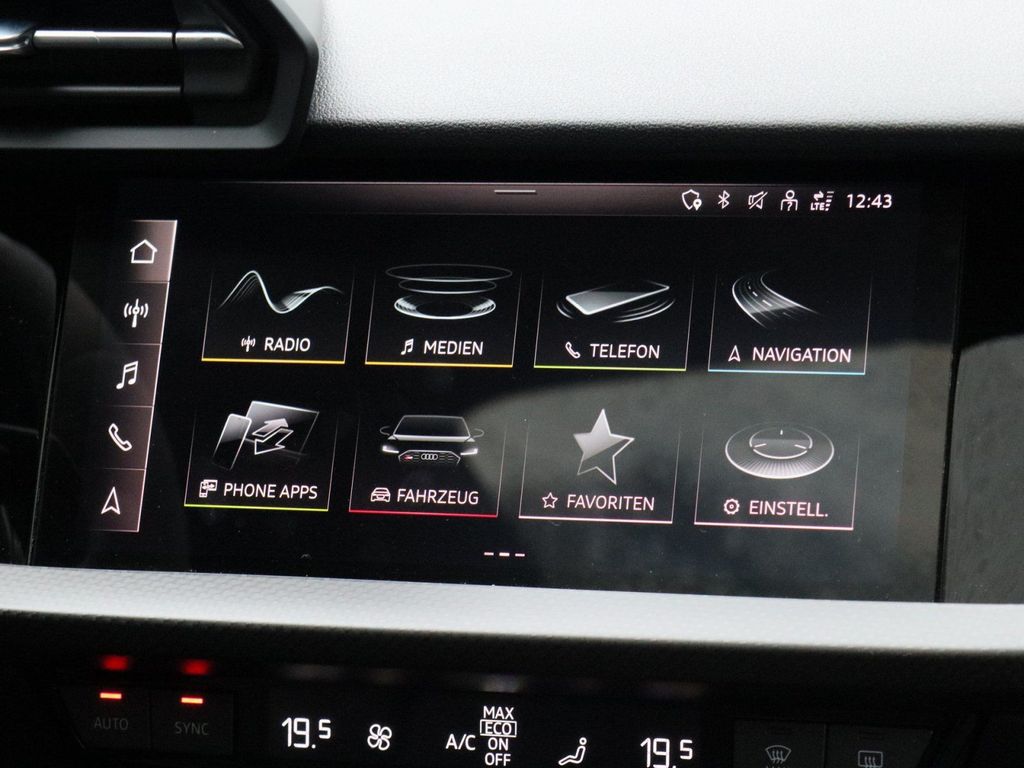 Audi RS3 2022 г. Чёрный, пробег 54051 км