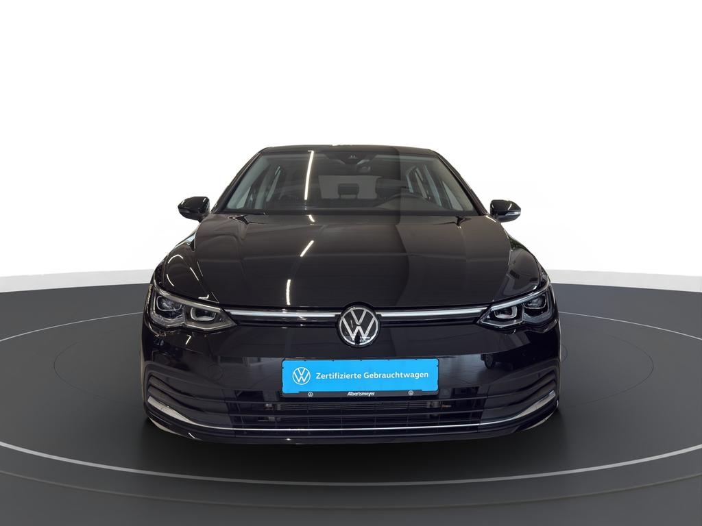 Volkswagen Golf 2024 г. Чёрный, пробег 24677 км
