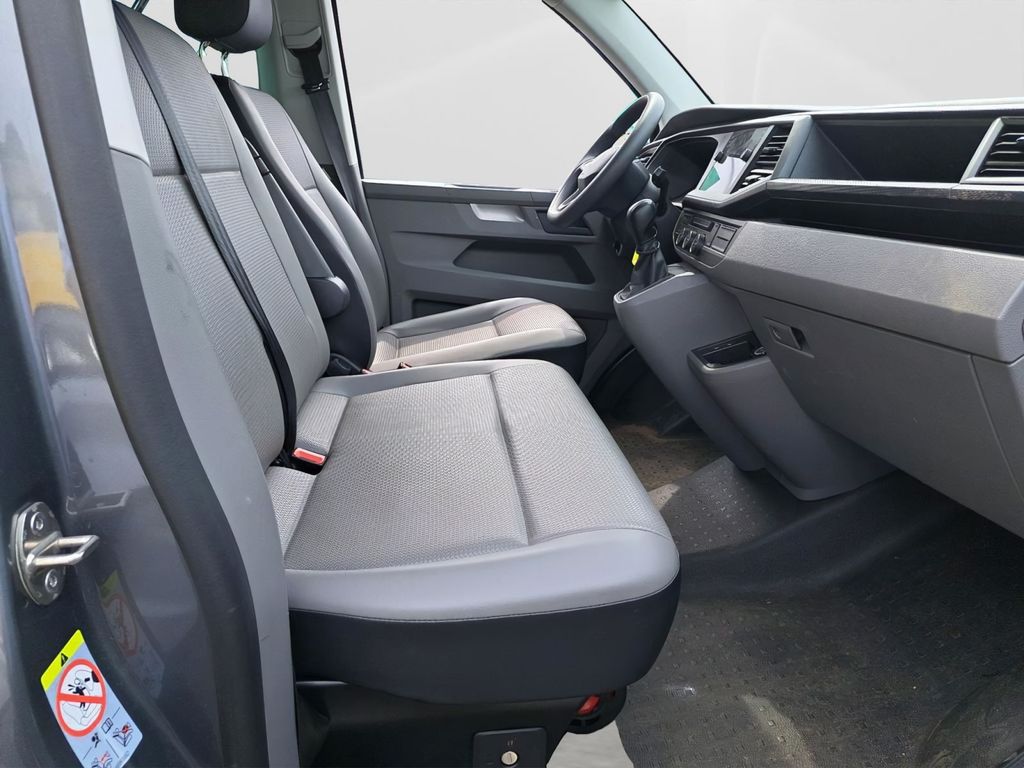 Volkswagen T6 CARAVELLE 2024 г. Серый, пробег 59555 км