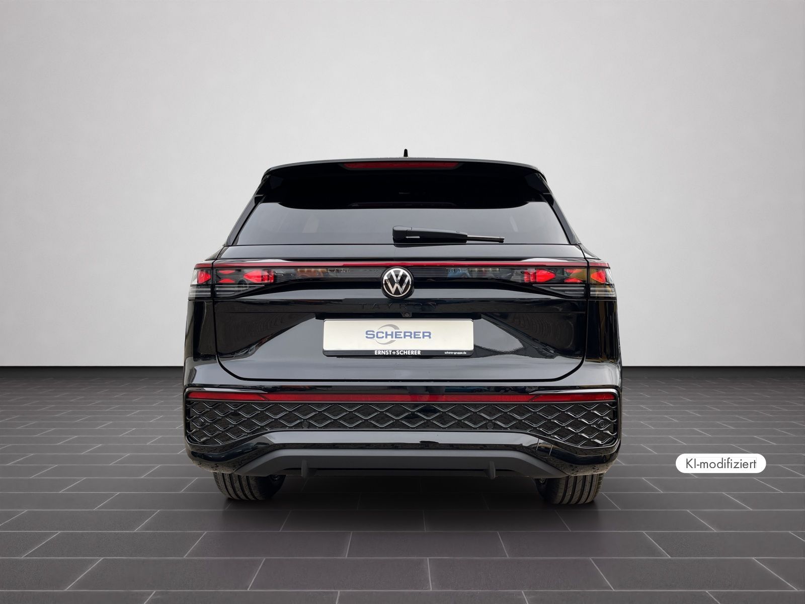 Volkswagen Tayron 2026 г. Чёрный, пробег 18500 км