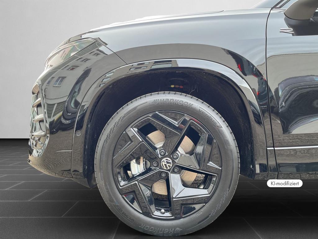 Volkswagen Tayron 2026 г. Чёрный, пробег 18500 км