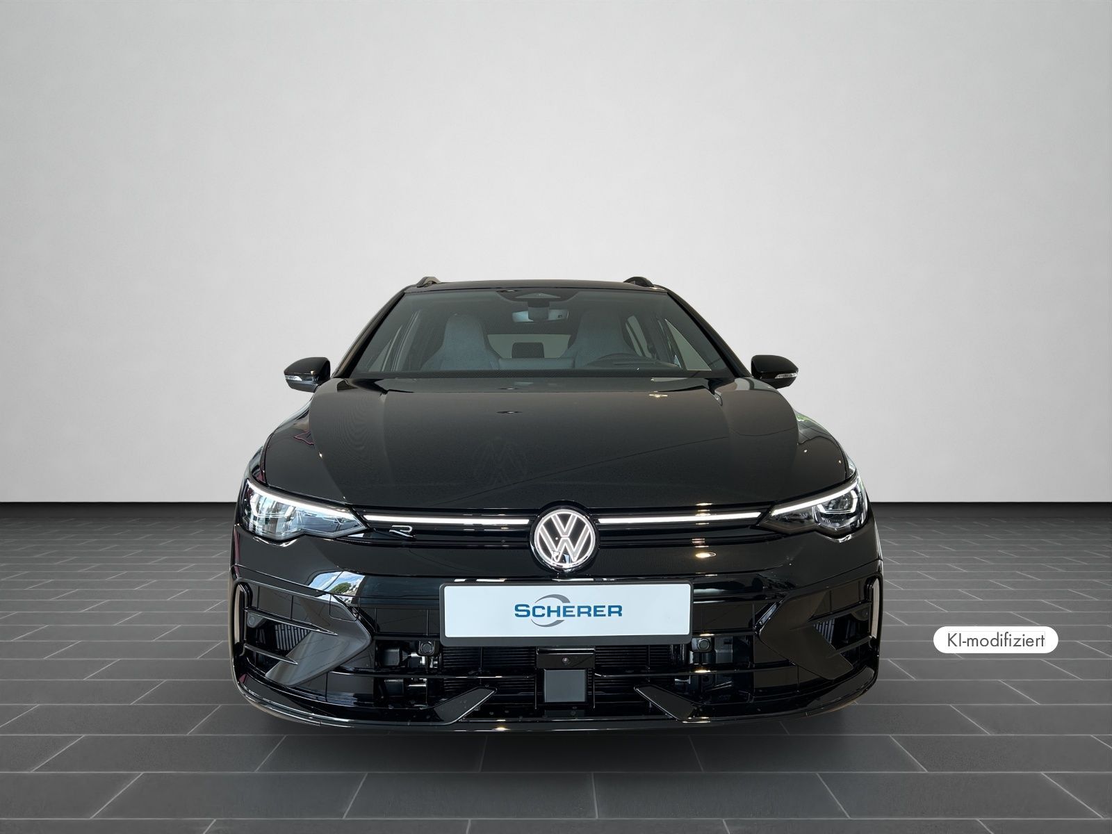 Volkswagen Golf 2026 г. Чёрный, пробег 3000 км