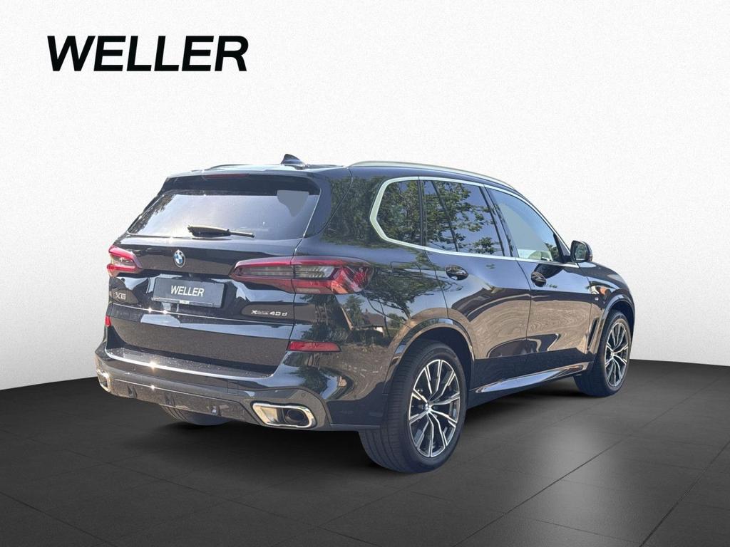BMW X5 2023 г. Чёрный, пробег 12355 км