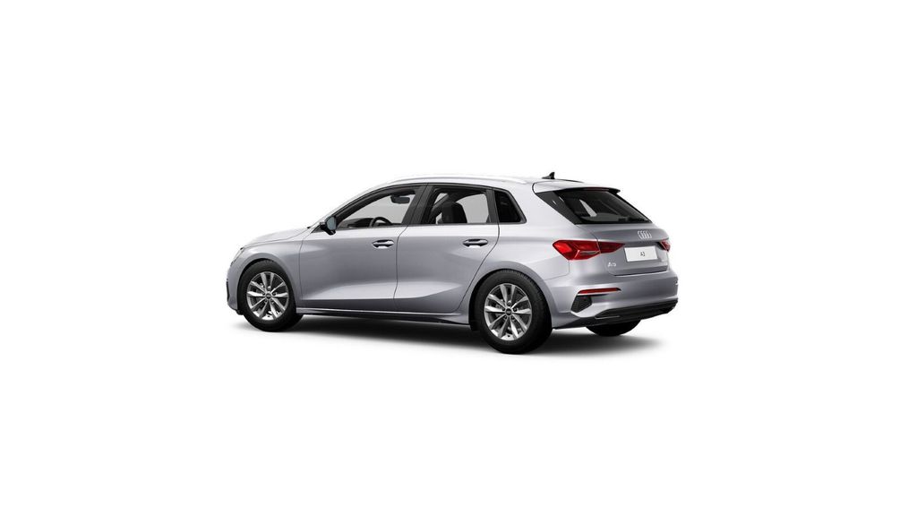 Audi A3 2022 г. Серебристый, пробег 35742 км