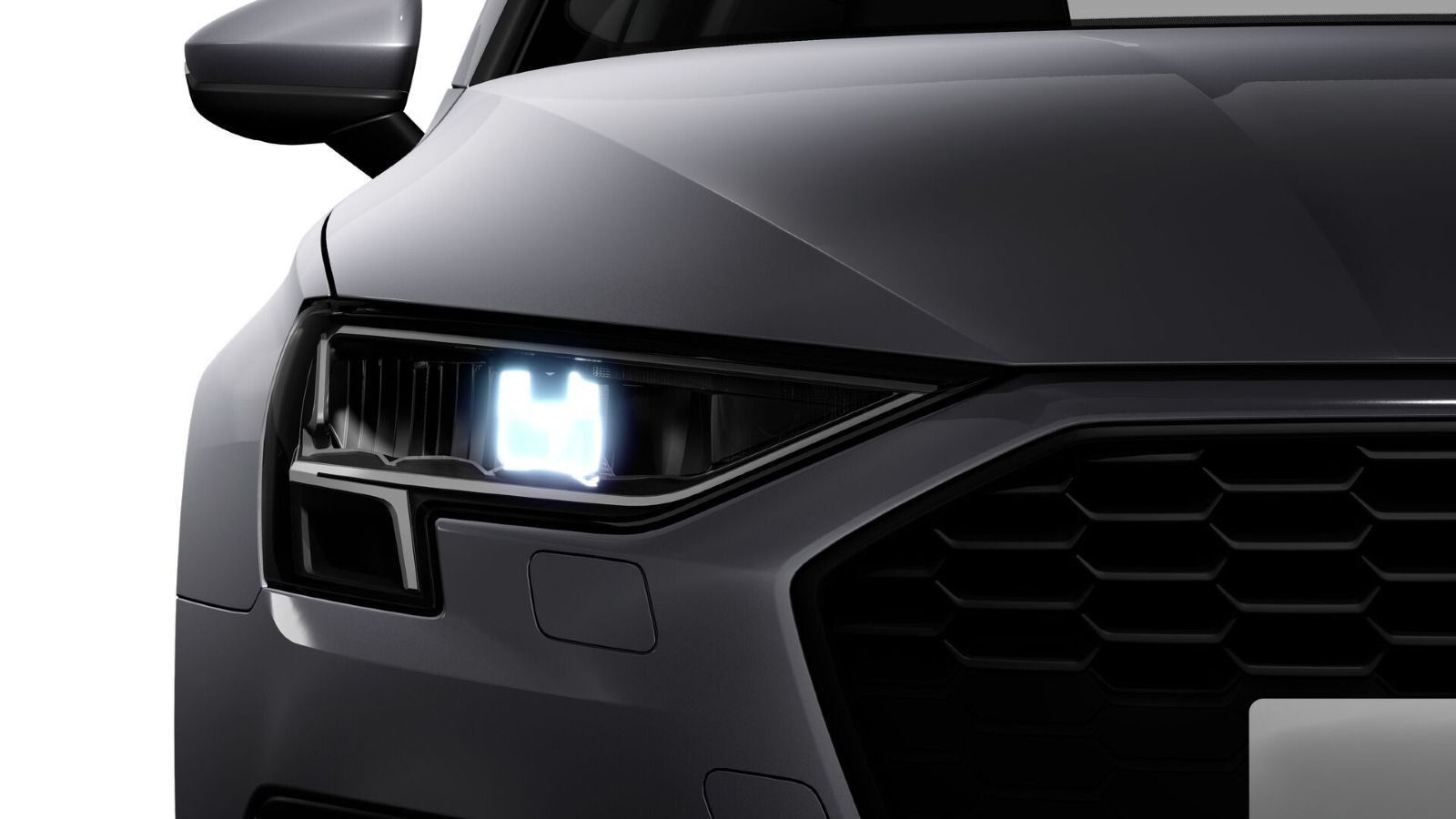 Audi A3 2022 г. Серебристый, пробег 35742 км