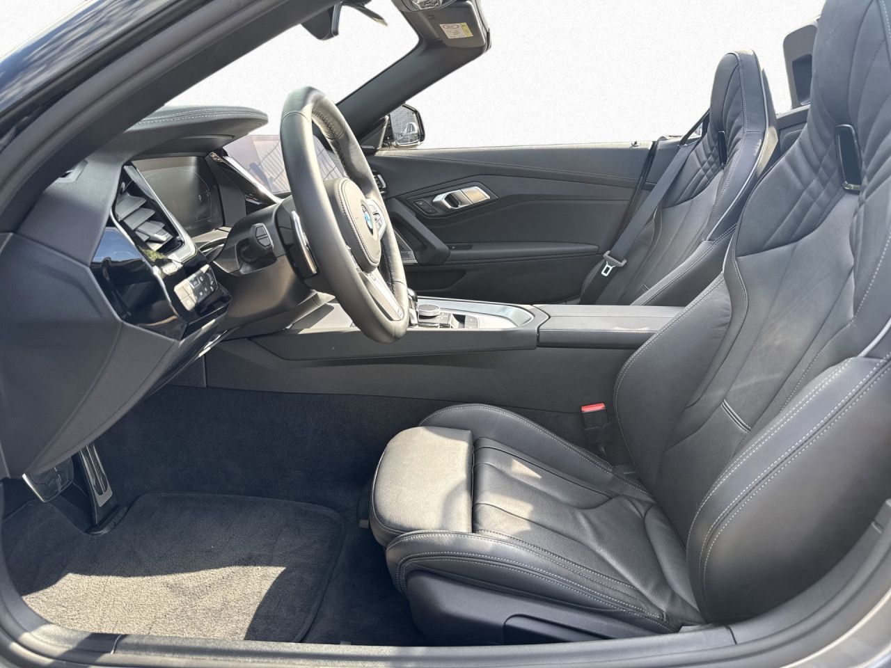 BMW Z4 2025 г. Серый, пробег 4317 км