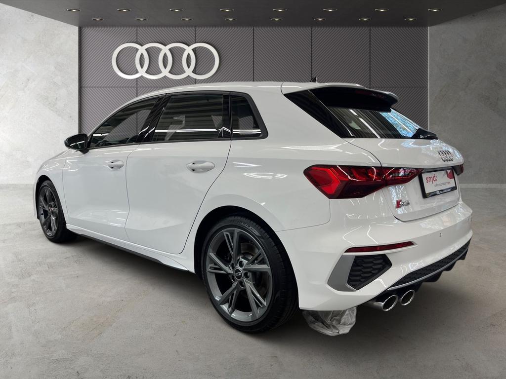 Audi S3 2024 г. Белый, пробег 30919 км