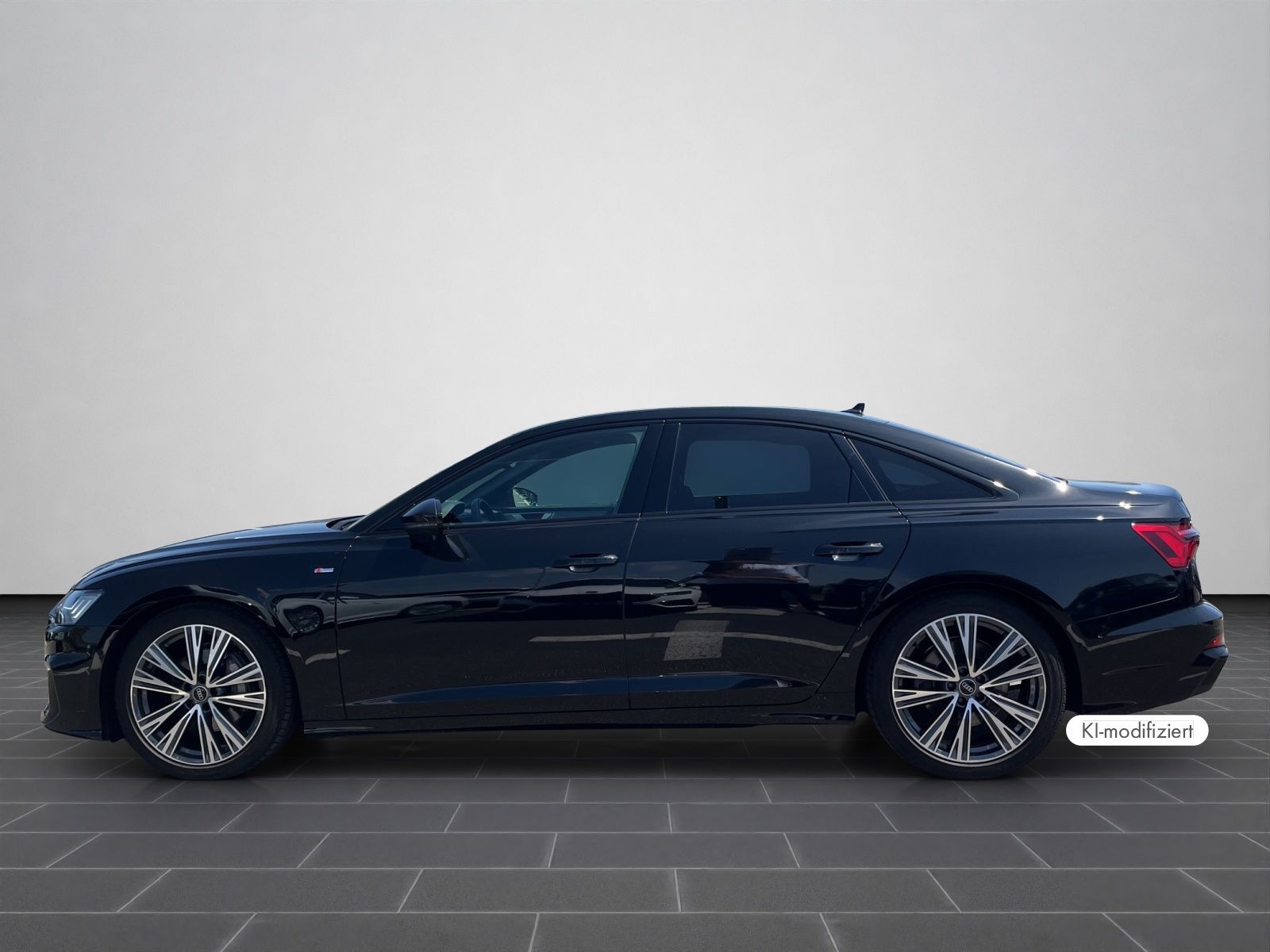 Audi A6 2024 г. Чёрный, пробег 45304 км