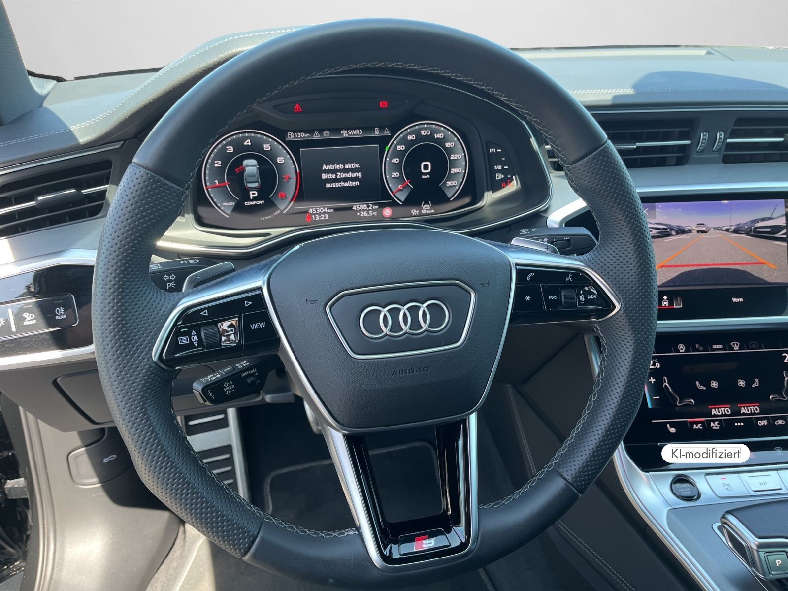 Audi A6 2024 г. Чёрный, пробег 45304 км
