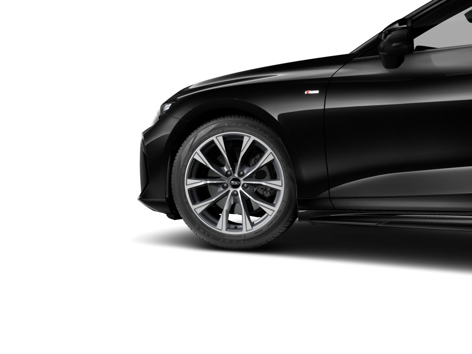 Audi A6 2026 г. Чёрный, пробег 28428 км