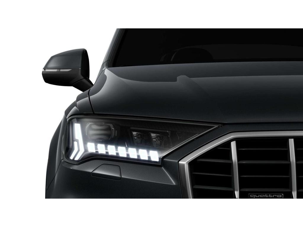 Audi Q7 2023 г. Серый, пробег 46542 км