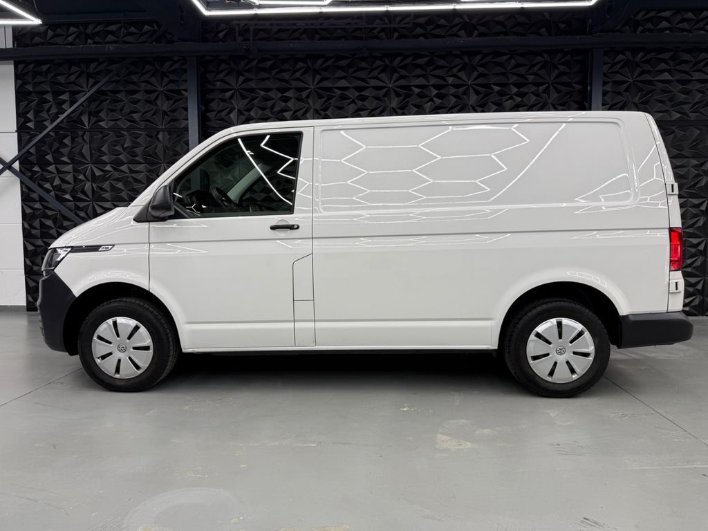 Volkswagen T6 TRANSPORTER 2022 г. Белый, пробег 36401 км