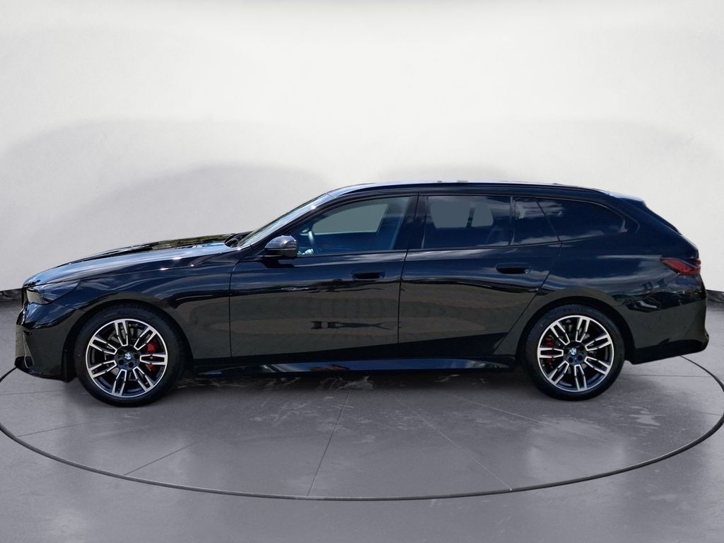 BMW 520 2025 г. Чёрный, пробег 10000 км