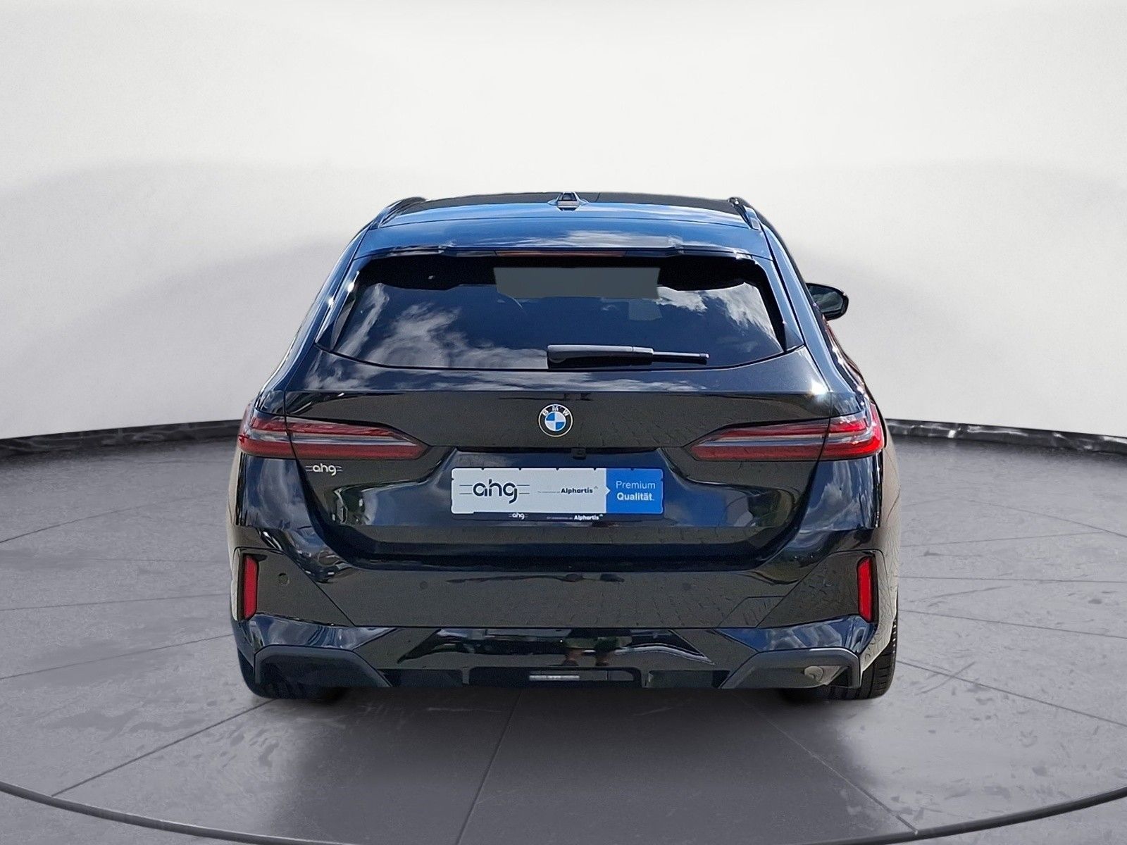 BMW 520 2025 г. Чёрный, пробег 10000 км