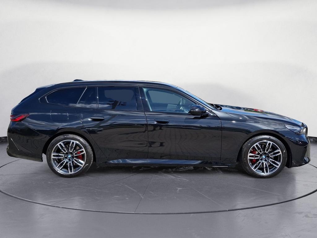 BMW 520 2025 г. Чёрный, пробег 10000 км