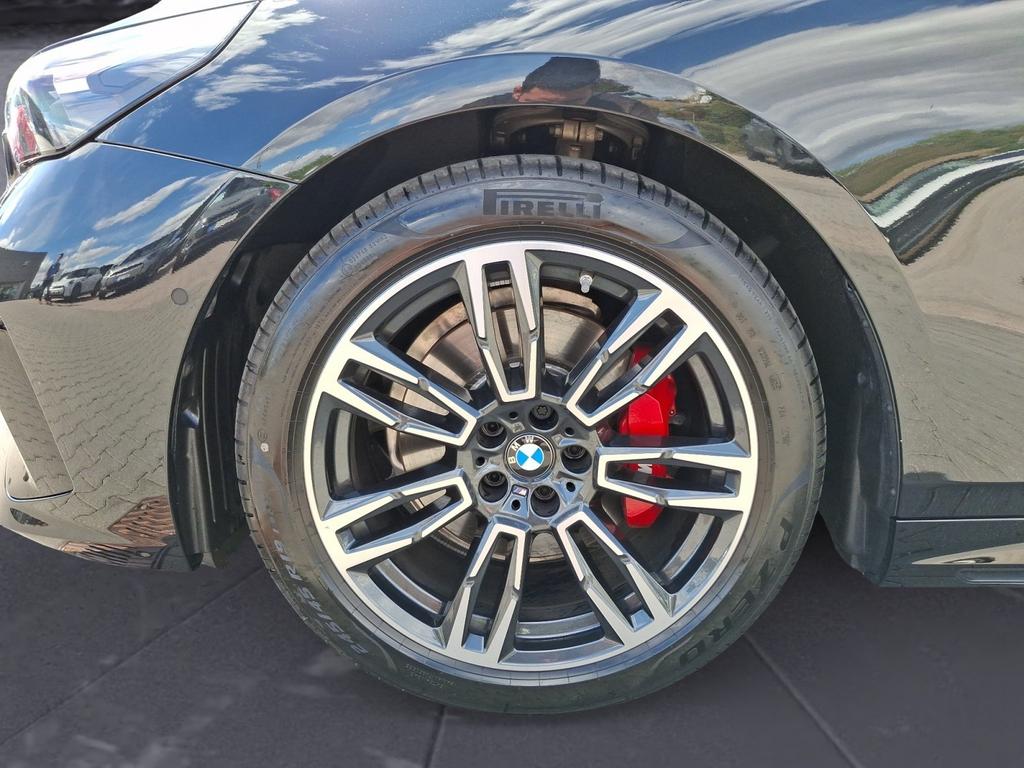 BMW 520 2025 г. Чёрный, пробег 10000 км