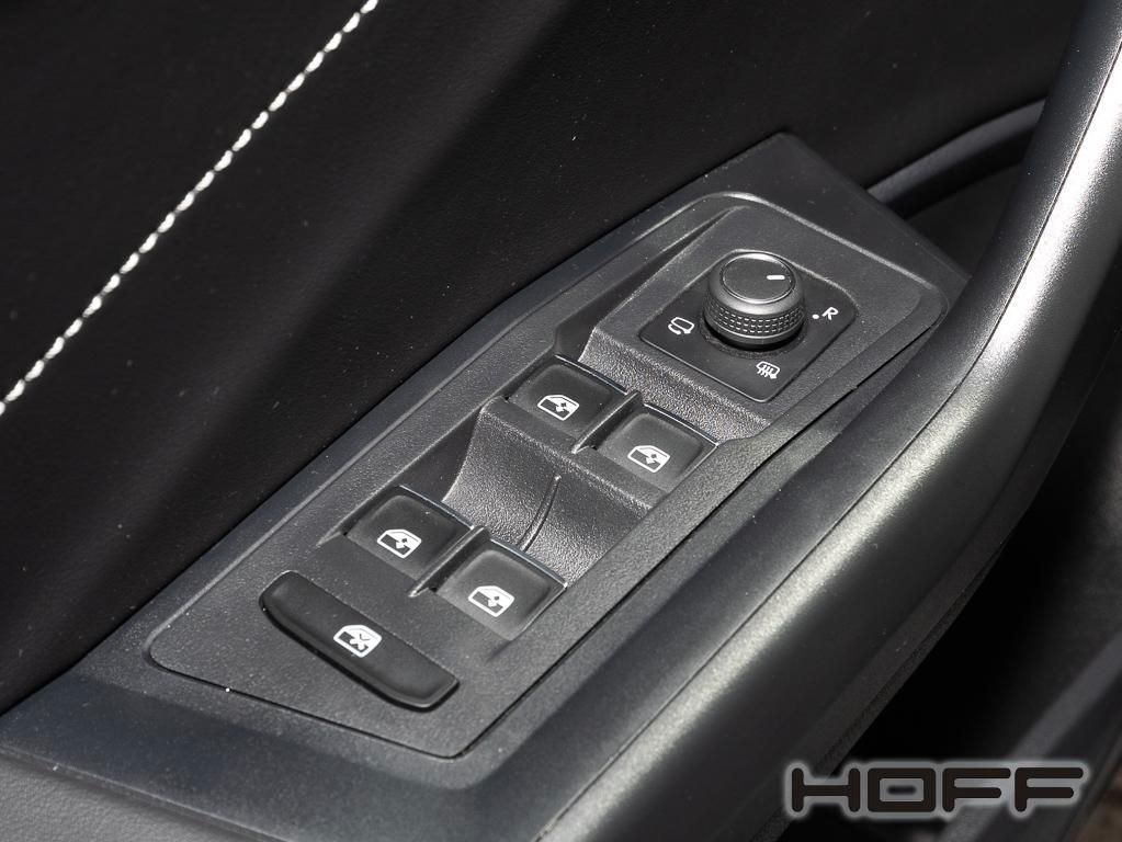 Volkswagen T-Roc 2024 г. Серый, пробег 17900 км