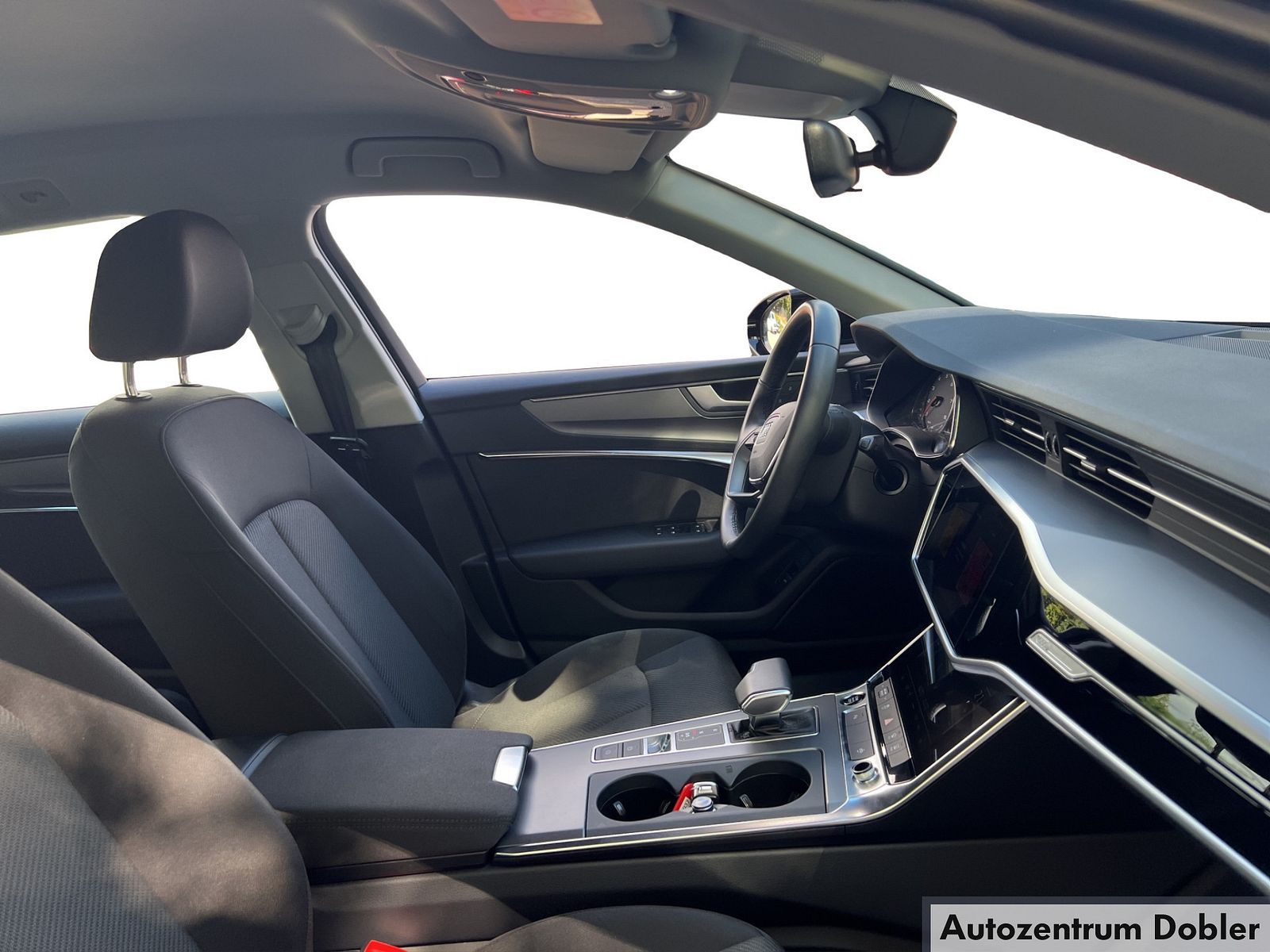 Audi A6 2023 г. Чёрный, пробег 37300 км