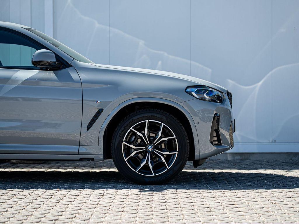 BMW X4 2025 г. Серый, пробег 8390 км