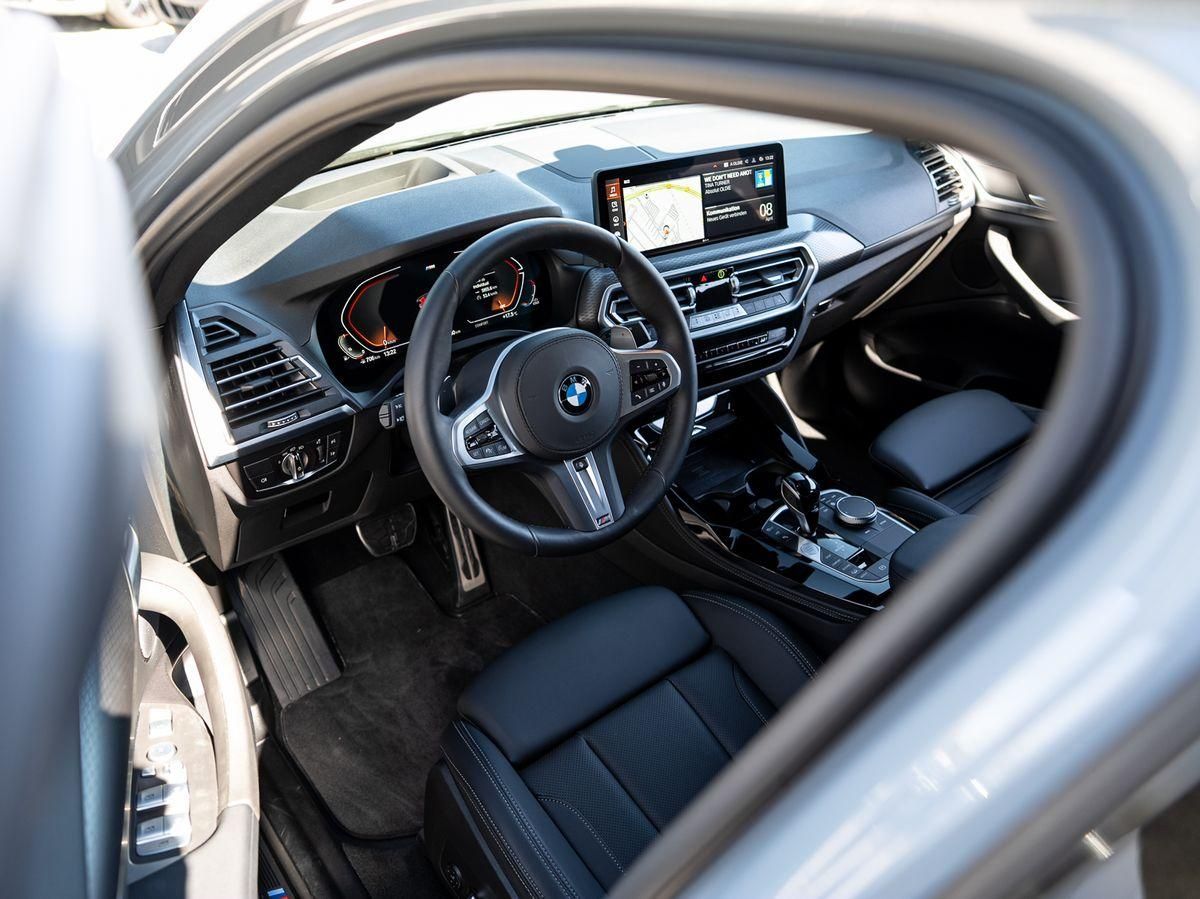 BMW X4 2025 г. Серый, пробег 8390 км