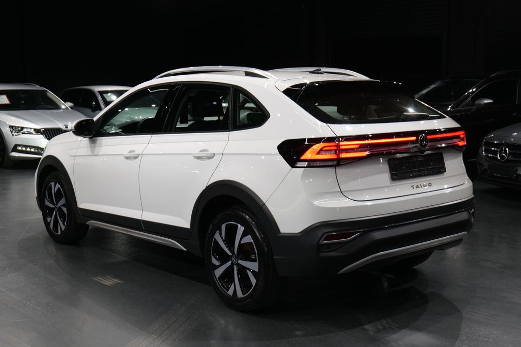 Volkswagen Taigo 2022 г. Белый, пробег 44423 км