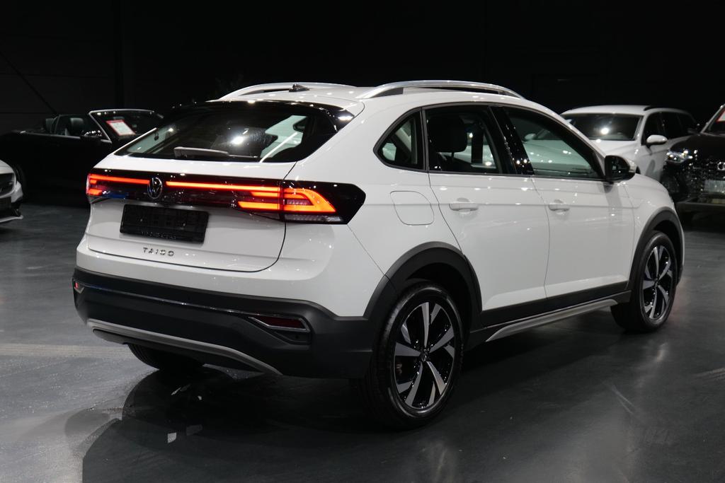 Volkswagen Taigo 2022 г. Белый, пробег 44423 км