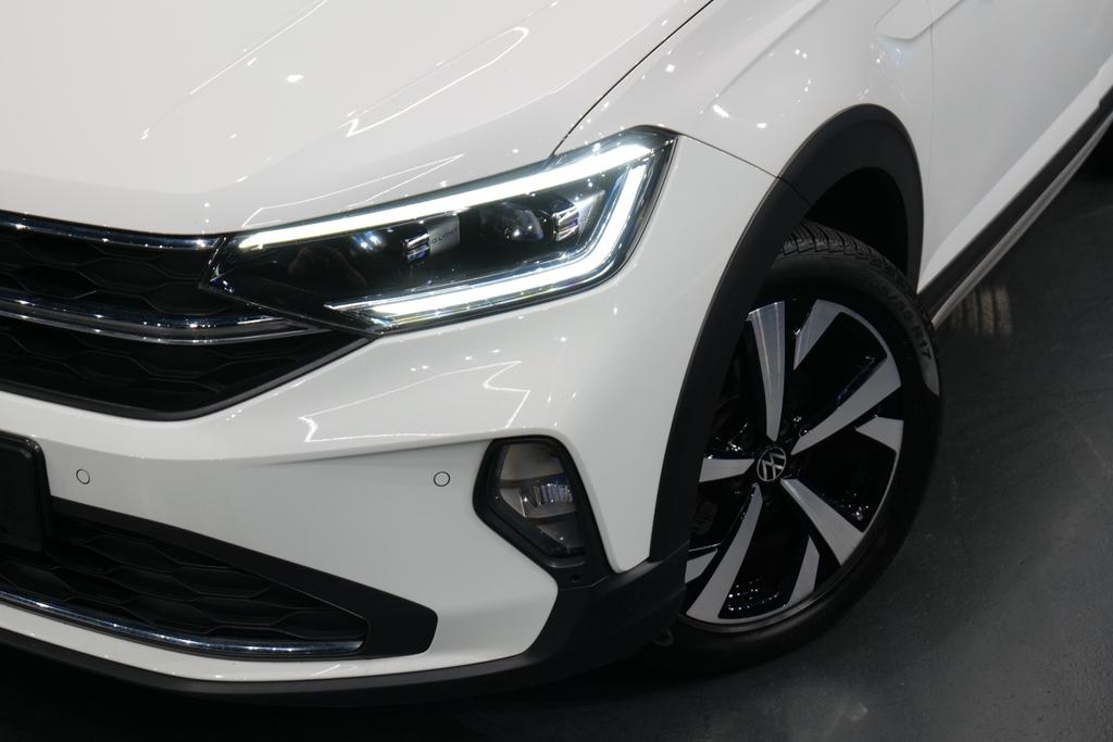 Volkswagen Taigo 2022 г. Белый, пробег 51225 км