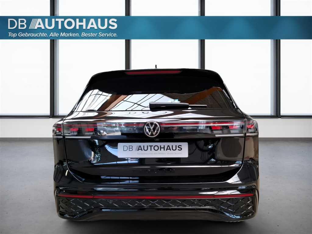 Volkswagen Tiguan 2025 г. Чёрный, пробег 37670 км