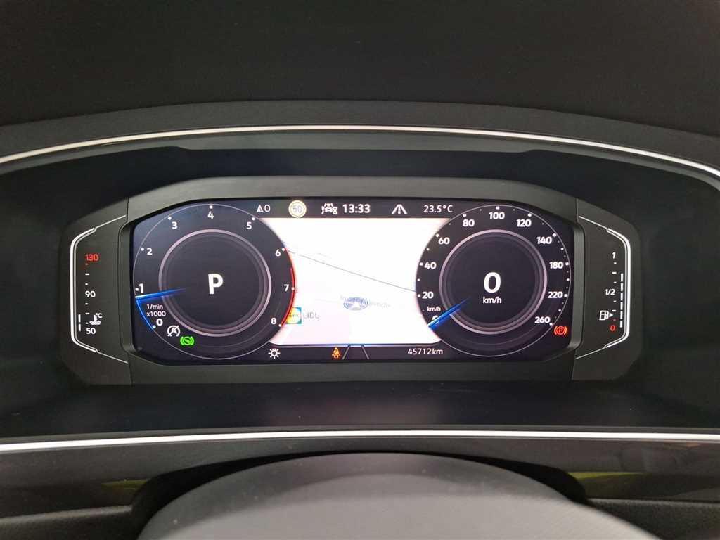 Volkswagen TIGUAN ALLSPACE 2024 г. Синий, пробег 45695 км