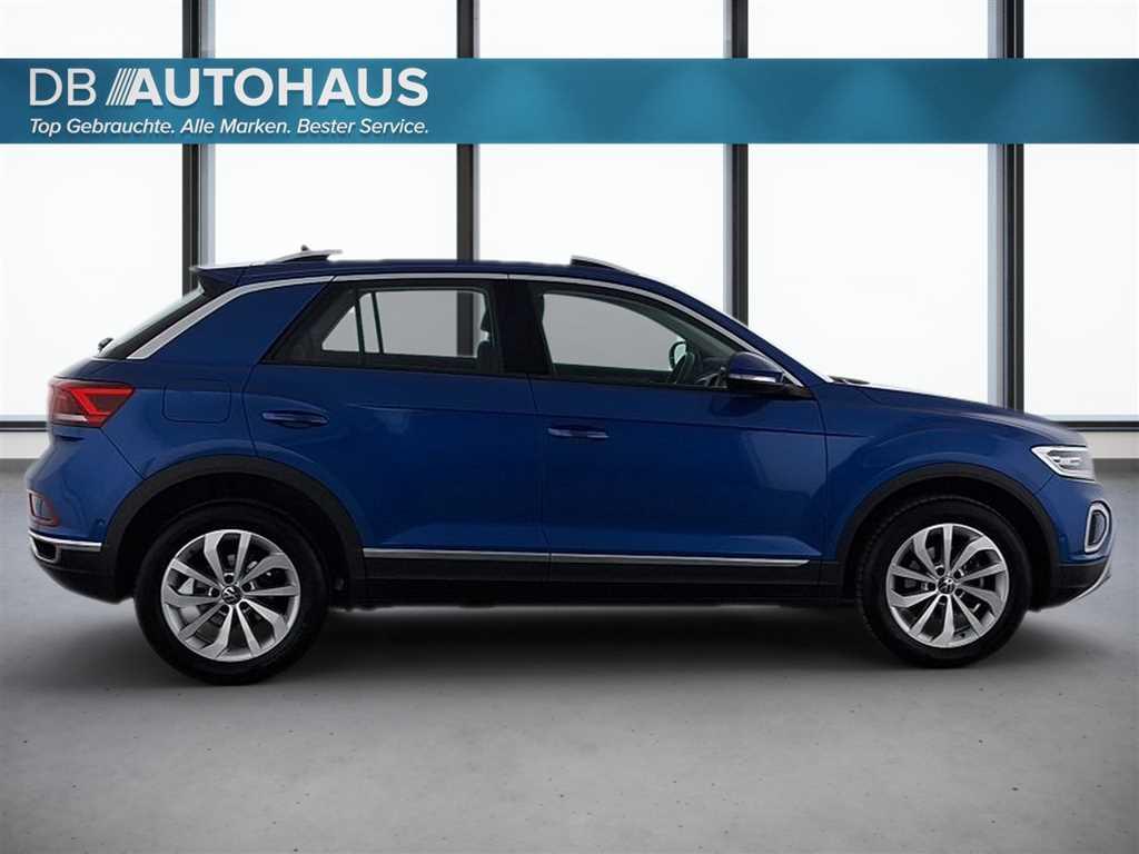 Volkswagen T-Roc 2024 г. Синий, пробег 49961 км